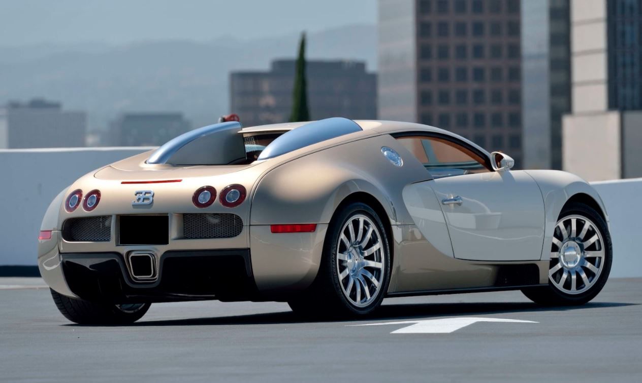 Bugatti Veyron. 